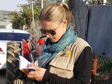 Rebecka dokumenterade noggrant alla observationer och intervjuer från fältet på Västbanken